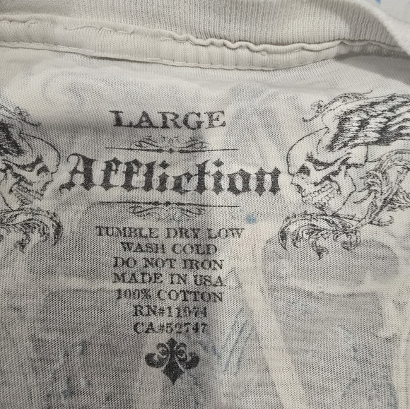 Affliction White & Teal Graphic Men's Shirt - Picture 3 of 4